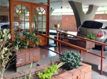 Departamento de 2 ambientes, Villa Luro · A 20 m Av Rivadavia Al 9600,! Excelente 2 Amb Bella Vista Todo Externo!