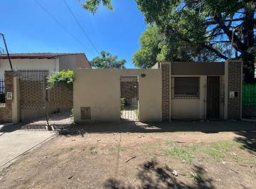 Casa · 119m² · 3 Ambientes · 1 Cochera · Casa - López Camelo