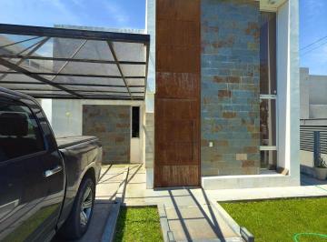 Casa · 280m² · 5 Ambientes · 2 Cocheras · Casa en La Estanzuela con Vistas! 3 Dorm.