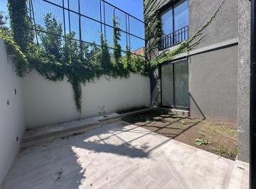 Departamento · 80m² · 4 Ambientes · Venta Departamento 2 Dorm. con Patio - Refineria