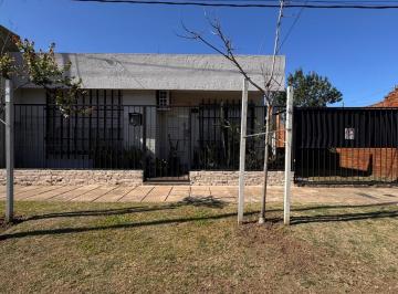 Frente · Casa en Venta: Berón de Astrada 1332 San Lorenzo Santa Fe