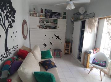 Departamento · 27m² · 1 Ambiente · Depto de 1 Amb en Alquiler de Temporada Sito en Alsina y Av Colon