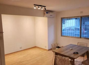 Departamento · 50m² · 3 Ambientes · 1 Cochera · Departamento en Venta en Planta Baja, Barrio "Las Mil Viviendas"