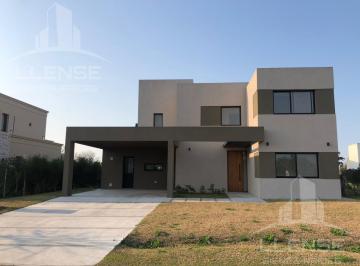 Casa · 172m² · 5 Ambientes · Casa 5 Ambientes en Venta - Greenville Polo