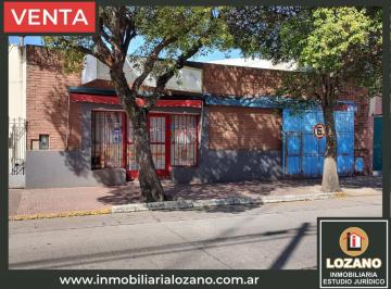 Fondo de comercio de 6 ambientes, Córdoba · Casa + Fondo de Comercio en Venta Bº Crisol Import. Av