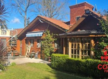 Casa · 200m² · 3 Ambientes · 1 Cochera · Casa Chalet en Venta en Mapuche Country Club, Pilar, G. B. a. Zona Norte