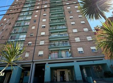 Departamento · 65m² · 3 Ambientes · 2 Cocheras · Departamento en 3 Ambientes con Cochera - Edificio Torrecentro I - Venta Apto Credito