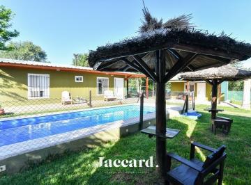 Casa de 5 ambientes, Cosquín · Complejo de 5 Cabañas Amobladas con Pileta a Minutos de Cosquin