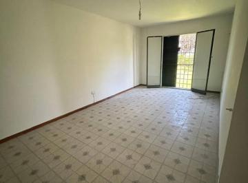 Departamento · 77m² · 4 Ambientes · Departamento 4 Ambientes en Laferrere