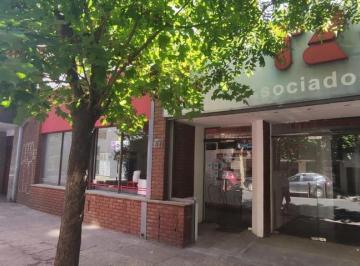 Local comercial · 260m² · Vende Local Comercial