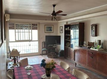 Departamento de 4 ambientes, Almagro · 4 Ambientes con Dependencias Balcon Al Frente