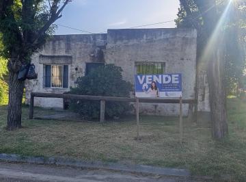 Casa · 250m² · 2 Dormitorios · Casa en Saladillo
