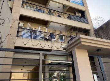 Departamento de 3 ambientes, Lanús · Departamento 3 Ambientes Al Frente en Venta