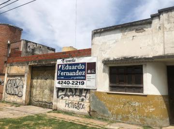 Terreno de 3 ambientes, Lanús · Fracción en Inmejorable Ubicación