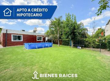 Casa · 97m² · 4 Ambientes · 1 Cochera · Casa en Venta en Los Cardales Centro Tipo PH