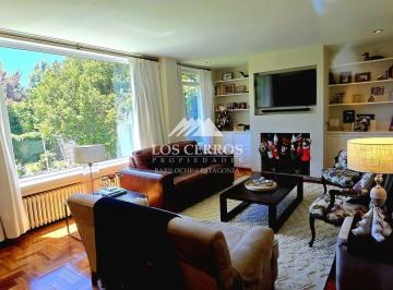 Casa · 225m² · 5 Ambientes · 3 Cocheras · Casa en Venta en El Centro de San Carlos de Bariloche - 3 Dorm. Departamento Independiente