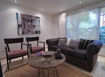 Casa · 256m² · 3 Dormitorios · 1 Cochera · Casa en 3 Dorm. en Barrio Manzanar
