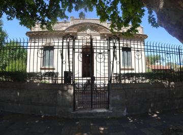 Quinta vacacional de 10 ambientes, Capitán Sarmiento · Se Vende Propiedad Historica en Excelente Ubicacion (Capitan Sarmiento)