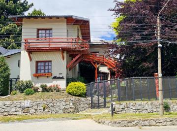 Casa · 180m² · 6 Ambientes · 3 Cocheras · Casa Sobre Av Bustillo Km 7 Ideal Turismo - Bariloche
