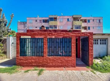 Departamento · 85m² · 5 Ambientes · Venta/permuta - Departamento de 4 Dorm.. Acindar, Rosario.