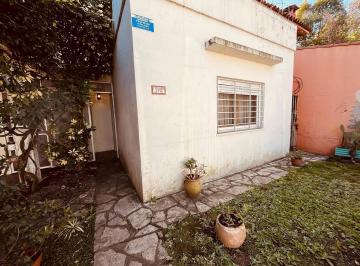 Casa · 78m² · 3 Ambientes · 1 Cochera · Venta de Casa 3 Ambientes en Moreno