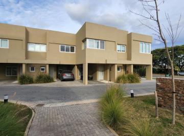 Casa · 120m² · 4 Ambientes · 1 Cochera · Duplex en Barrio "El Palmar" Nordelta