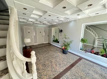 Departamento de 3 ambientes, Quilmes · Departamento Semipiso 3 Ambientes con Cochera, Baulera y Balcon en Venta