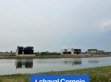 Terreno · 947m² · Lote en Venta Al Agua en Barrio Los Puentes
