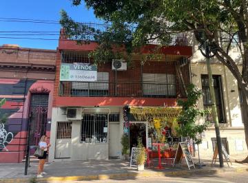 Casa · 253m² · 3 Ambientes · 2 Locales + Vivienda en 1er Piso // Venta en Block