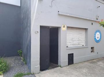 Local comercial · 220m² · 1 Ambiente · Galpon/local en Alquiler