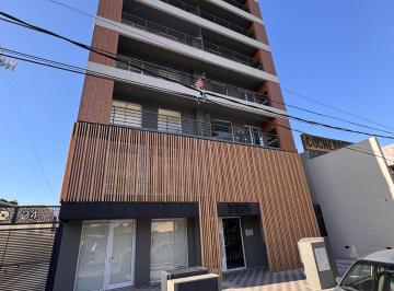 Departamento de 2 ambientes, Ituzaingó · Departamento con 1 Dormitorio y Cochera en Alquiler en Ituzaingó Norte