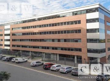 Oficina comercial · 1000m² · 22 Cocheras · Olivos Building III | Edificio de Muy Buena Categría | Piso en Excelente Estado