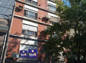 Departamento · 30m² · 1 Ambiente · 1 Cochera · Venta de Departamento 1 Amb. en Haedo Muy Buen Estado C/cochera