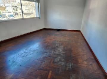 Departamento · 65m² · 4 Ambientes · Departamento en Floresta 4 Ambientes Luminoso Apto Credito