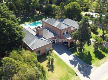 Casa · 550m² · 6 Ambientes · 4 Cocheras · Casa Chalet en Venta, San Diego, Fco Álvarez, Moreno