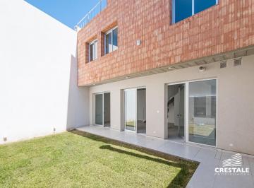 PH · 147m² · 5 Ambientes · PH Pichincha 4 Dorm.