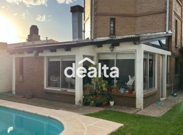 Foto · Casa de 3 Dorm. en Zona Residencial