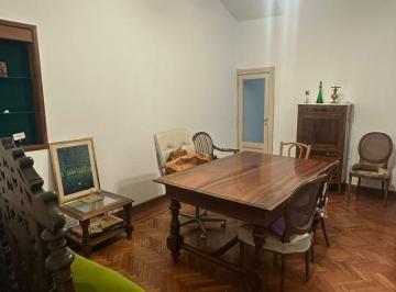 Casa de 8 ambientes, La Plata · Casa en Venta Calle 56 Esquina 8 La Plata