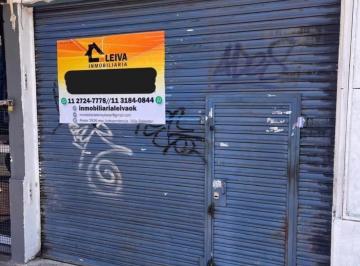 Alquile- Almirante Brown 3000 - Local en centro V Ballester · Alquile - Almirante Brown 3000 - Local en Centro V Ballester