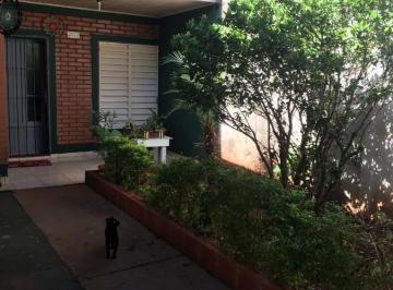 Casa · 365m² · 3 Ambientes · Cf1177 - Casa en Venta Z/ Itaembé Miní