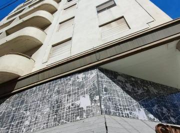 Departamento de 4 ambientes, La Plata · Oportunidad - Departamento 3 Dorm. + Cochera en Venta - 48 E/ 8 - La Plata