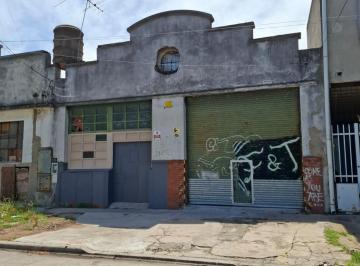 general-san-martin-villa-maipu-venta-galpon-de-200-a-300-mts · Galpon 290 m² en Block y Unidades
