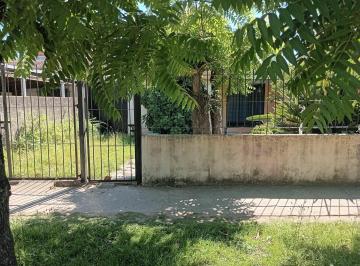 Casa · 84m² · 3 Ambientes · Casa Chalet en Venta en El Talar, Tigre, G. B. a. Zona Norte