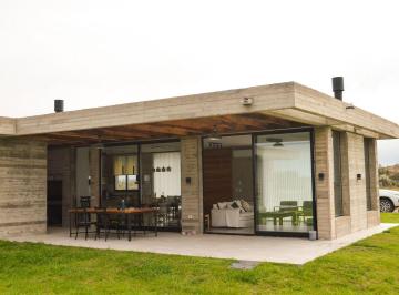 Casa de 5 ambientes, Mar Azul · Rincon de Tigre, Casa de Playa