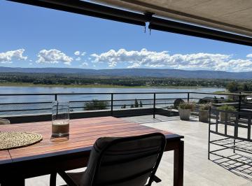 Departamento · 212m² · 5 Ambientes · 1 Cochera · Venta Departamento Sobre Lago Los Molinos