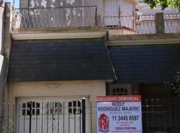 vicente-lopez-vicente-lopez-alquiler-casa-5-o-mas-ambientes · Exclusivo Comercial Casa de 5 Ambientes con Amplio Patio