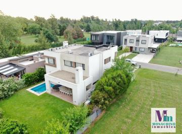 Casa de 6 ambientes, Pilar · Casa Moderna Amoblada en Lagoon Pilar, Alquiler Anual