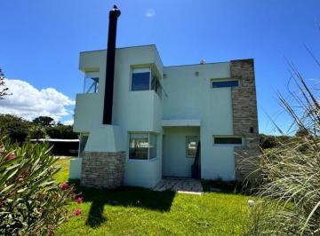 Casa · 150m² · 7 Ambientes · 3 Cocheras · Inmueble en Block - Complejo de Cabañas - Rct - Chapadmalal - Mar del Plata