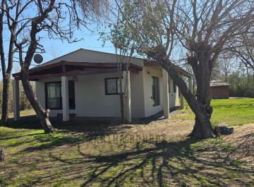 Casa · 96m² · 4 Ambientes · Casa Chalet en Venta en Parque Jularó, Exaltación de La Cruz, G. B. a. Zona Norte