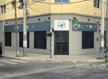 Local comercial · 109m² · Local en Esquina en Venta - San Andres